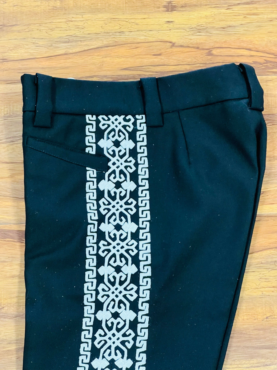 PANTALONES DE CHARRO CON GRECA DE NIŇO