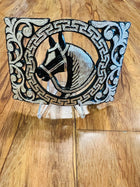 HEBILLA CHARRA DE PAVON CALADA CON INCRUSTACIONES DE PLATA. ELABORADA DE ARTESANIA.