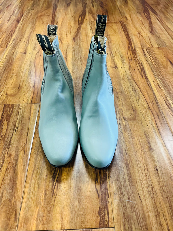 BOTINES CHARROS $49.99 8 1/2 USA = 27 MEX