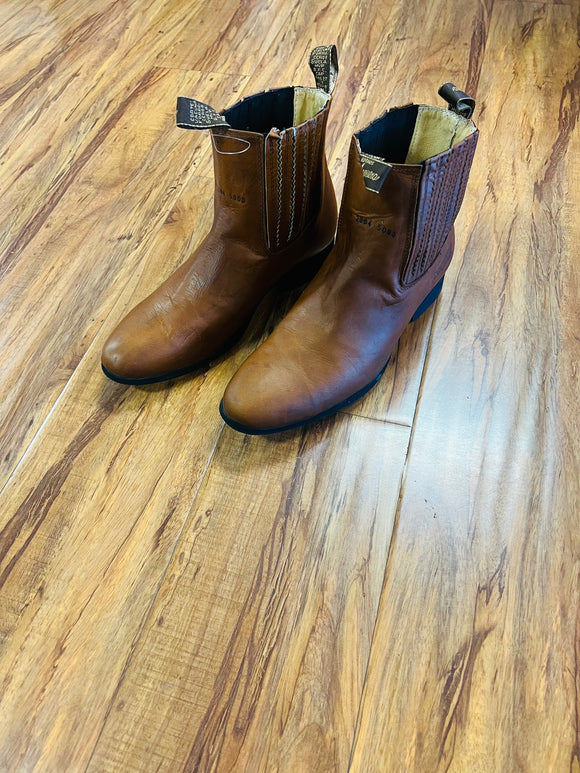 BOTINES CHARROS $49.99 9 1/2 USA = 28 1/2MEX
