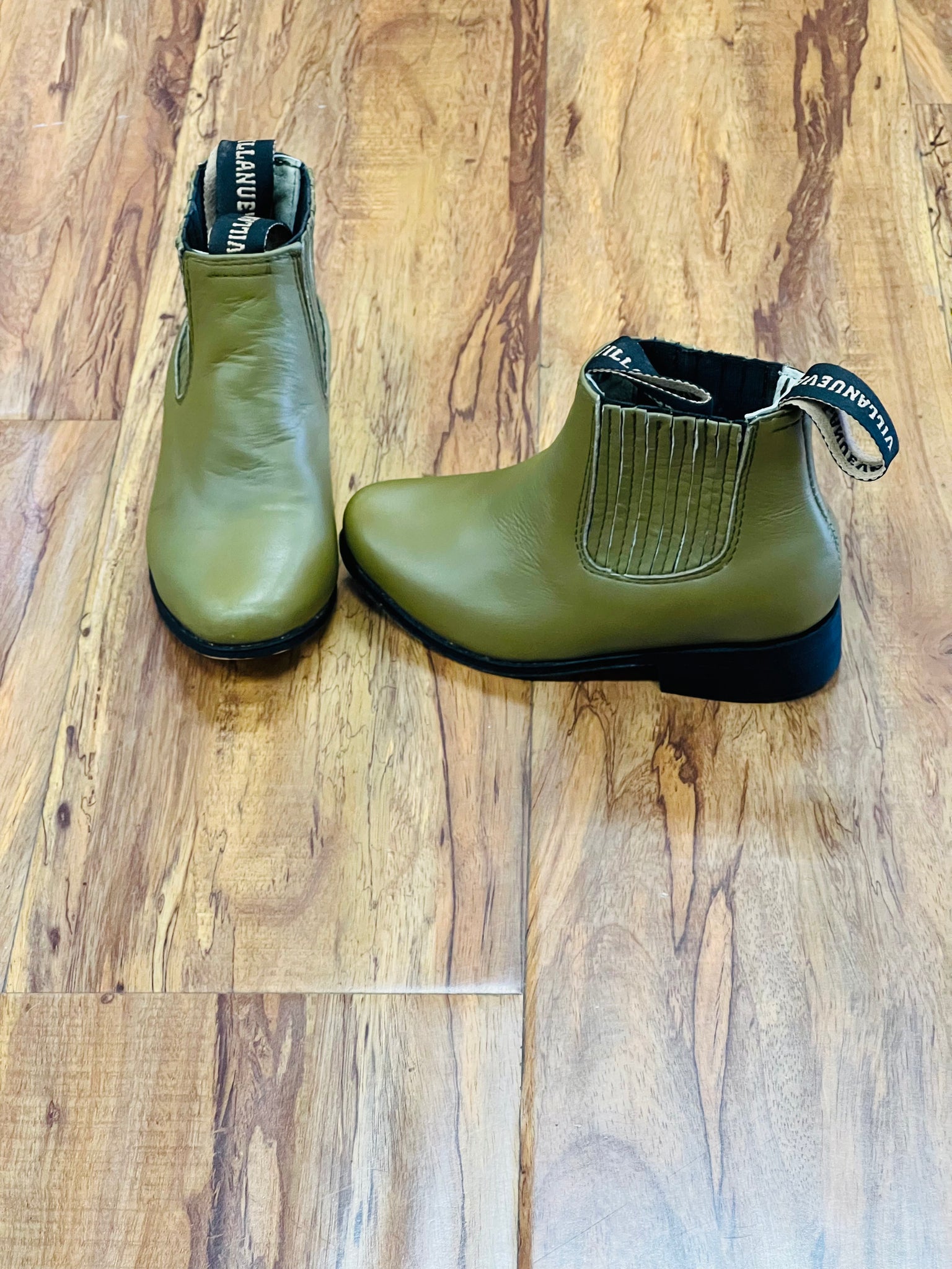 Botines charros para bebe 2025