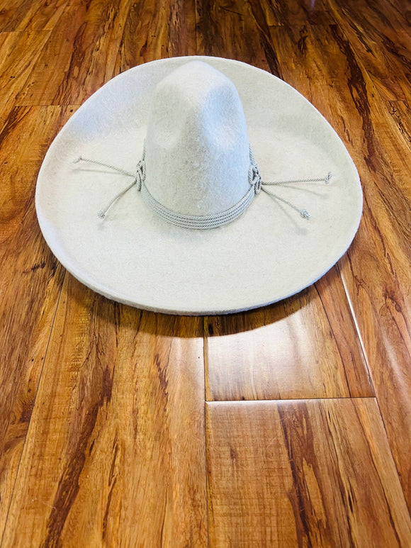 SOMBRERO CHARRO  DE LANA $313.59