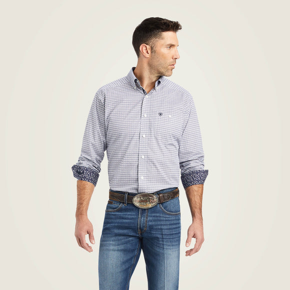ARIAT Relentless Savvy Stretch Classic Fit Shirt