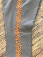 PANTALONES DE CHARRO CON GRECA.