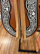 SILLA DE MONTAR PITEADA CON CANTINAS