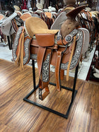 SILLA DE MONTAR PITEADA CON CANTINAS