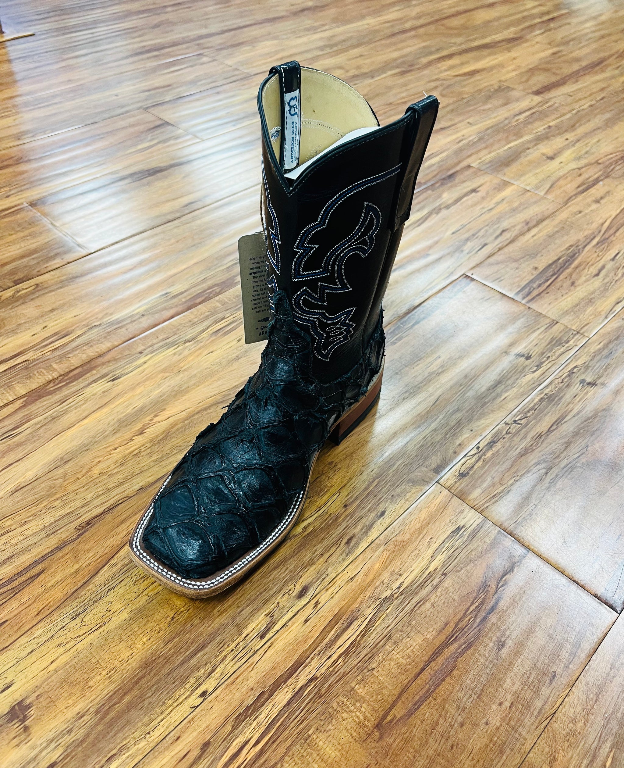 Black big bass boots best sale