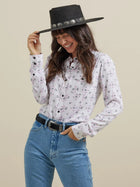 WOMEN'S WRANGLER RETRO® GEO PRINT WESTERN SNAP SHIRT IN WHITE TEC *FREE SHIPPING* FREE GIFT*