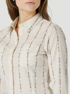 WOMEN'S WRANGLER RETRO® LONG SLEEVE SOUTHWESTERN STRIPE WESTERN SNAP SHIRT IN WHITE STRIPE*FREE SHIPPING* FREE GIFT*