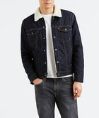 LEVI'S MEN'S JUNIPER SHERPA LINED TRUCKER DENIM JACKET