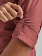 MENS WRANGLER PERFORMANCE BUTTON LONG SLEEVE SOLID SHIRT