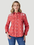 WOMEN'S WRANGLER RETRO AMERICANA BANDANA WESTERN SNAP SHIRT IN RED