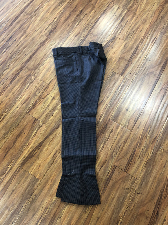 PANTALON DE CHARRO GRIS. AUTHENTIC CHARRO PANTS THAT ARE GRAY COLOR.