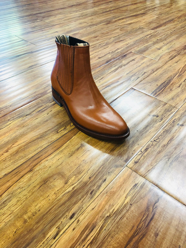 WHITE DIAMOND HORMA WELT PIEL NAPA BOTIN CHARRO - COLOR ; TABACO