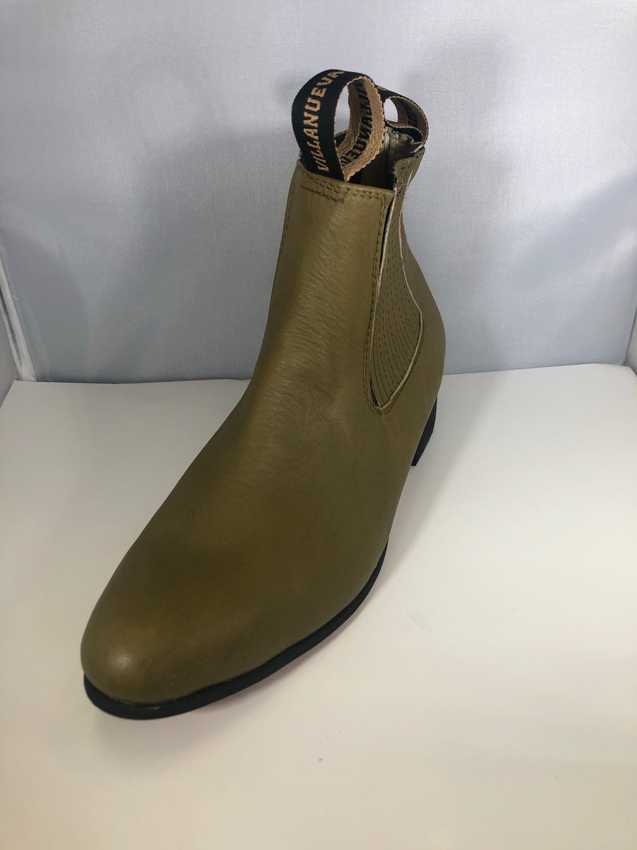 BOTINE CHARRO COLOR VERDE.  MEXICAN ANKLE BOOTS , HerraduraDeOro - HerraduraDeOro