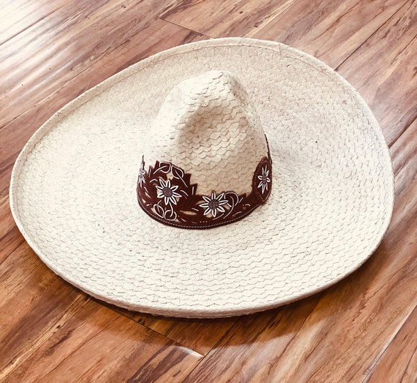 SOMBRERO DE CHARRO SOYATE DE PINA PIRORABADO. CHARRO HAT PLAM IN A PINA PINEAPPLE EMBOSSED