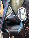 MONTURA CHARRA PARA CABALLO COSIDA A MANO COLOR VINO