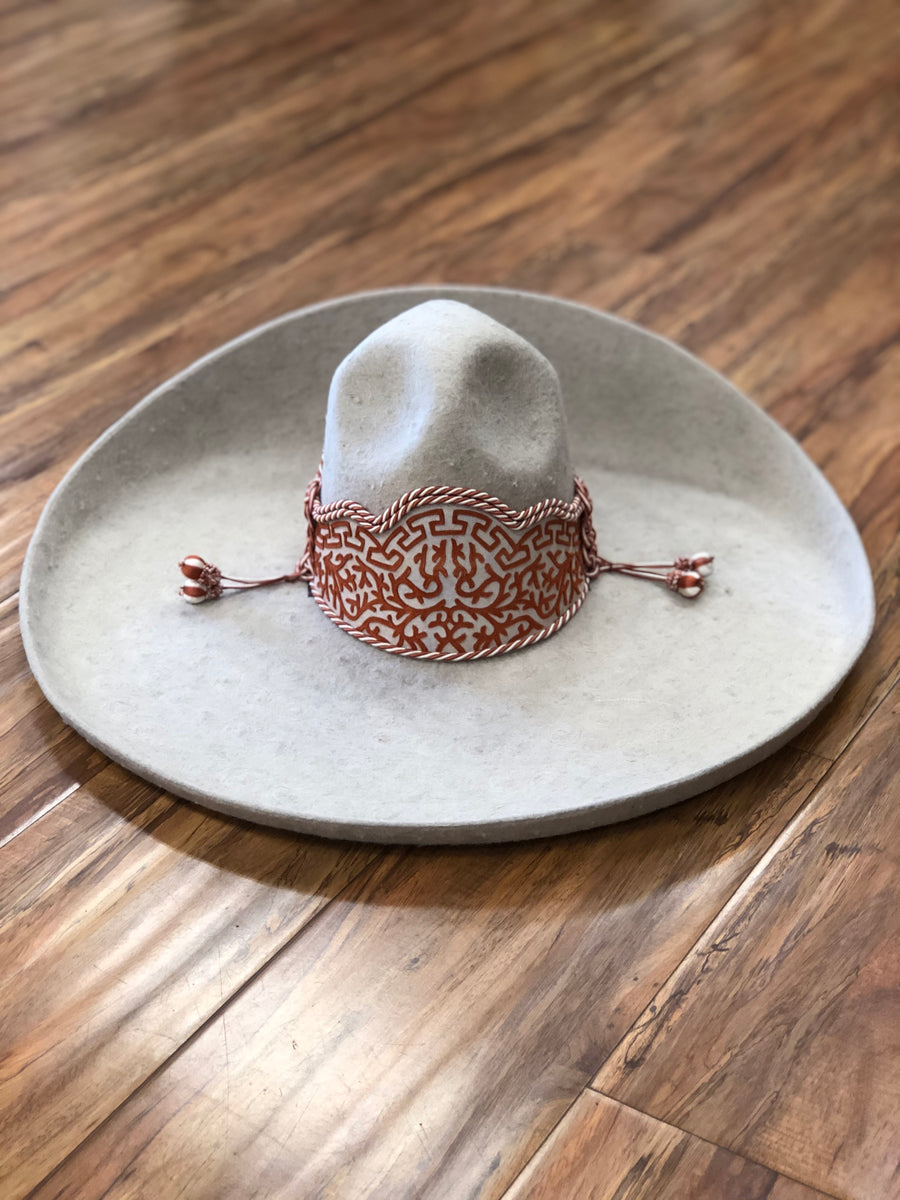 SOMBRERO CHARRO LANA TOQUILLA DE GRECA.