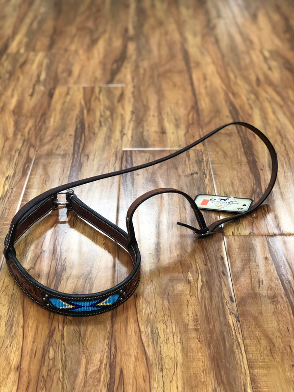 BOSAL DE DE TEAM ROPING CON CINCELADO Y CHAQUIRA.  PROFESSIONAL CHOICE DARK BEADED TIEDOWN NOSEBAND , HerraduraDeOro - HerraduraDeOro